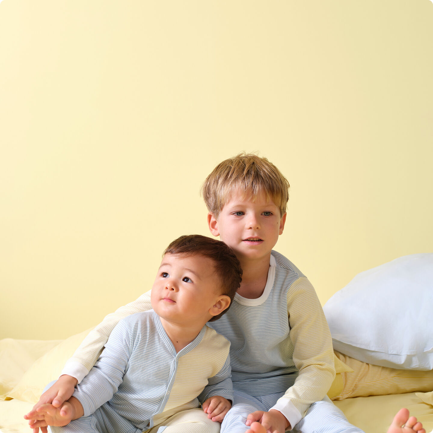 <p class="text-component">Gestreepte pyjama</p>